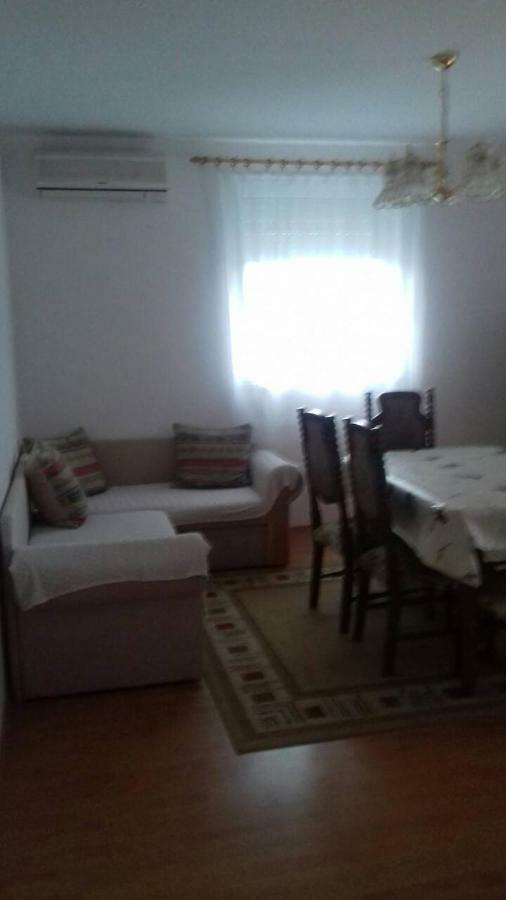 Apartmani Misak ヴーシ エクステリア 写真