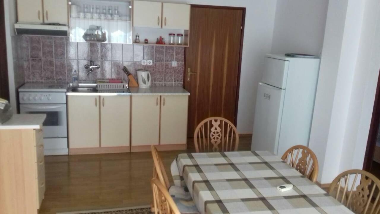 Apartmani Misak ヴーシ エクステリア 写真